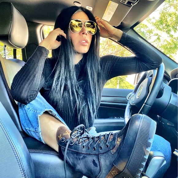 Meet your Posher, Lindsay - Picture 9 of 15